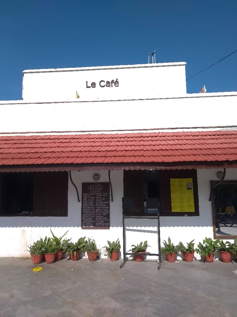 Le Café — photo 1