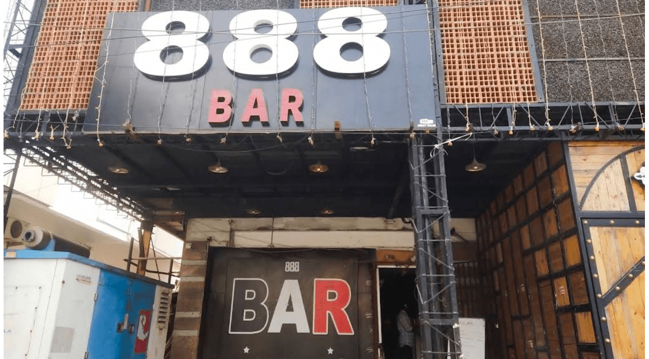 888 Restopub — photo 1