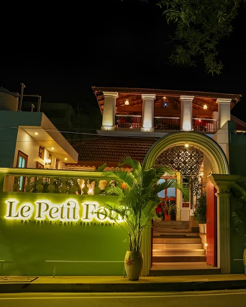 Le Petit Four at Kannadi Bungalow — photo 1